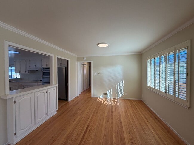 Photo - Stunning Crestmoor Home