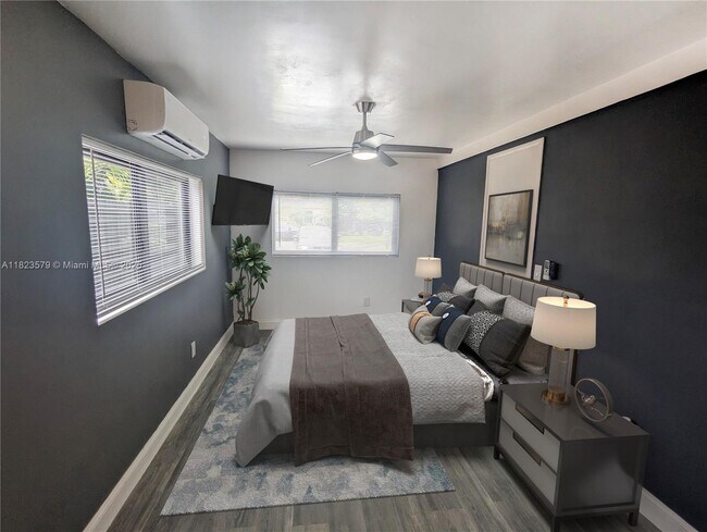 Building Photo - 14600 NW 11th Ct Unit 2 Rental