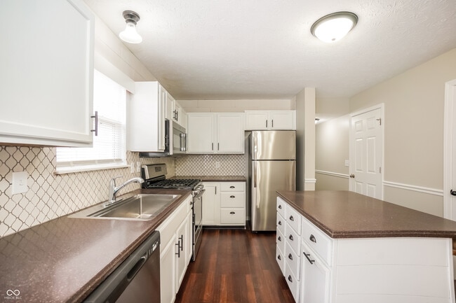 Photo - 113 Oakview Dr