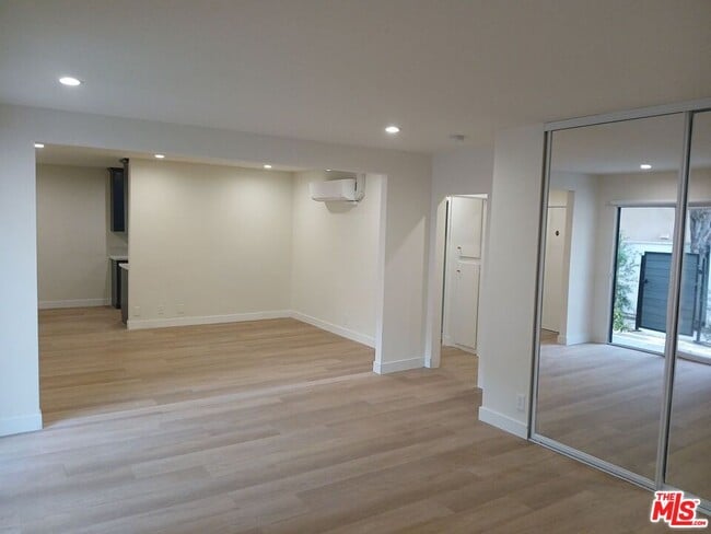 Photo - 847 15th St Unit 3