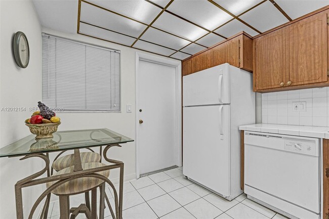 Photo - 330 SE 2nd St Unit 103G