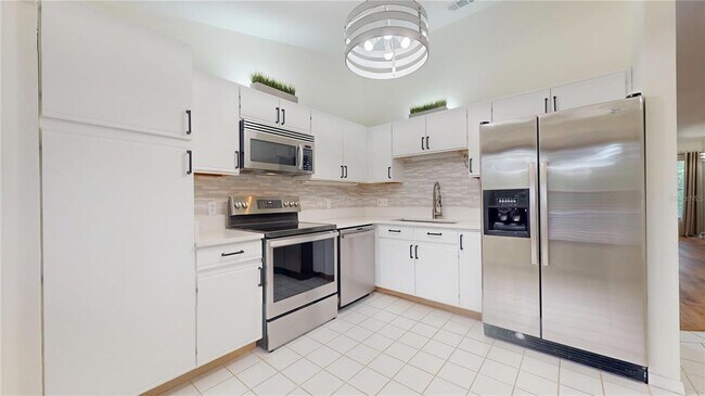 315 S Edison Ave Unit 15