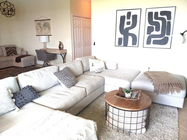 8403 Grand Estuary Trl Unit 402 -  Leon