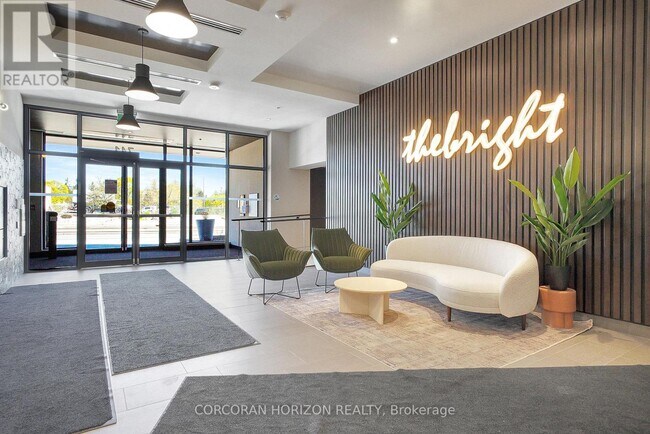 Photo - 741 King St W Unité 1602