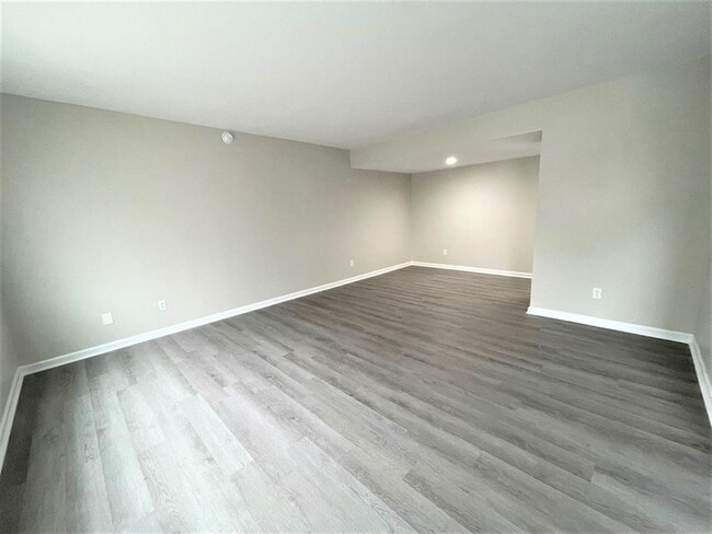 Photo - 107 Villa Dr