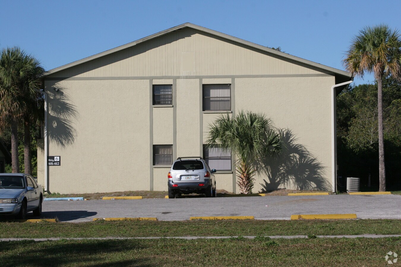 Granada Apartments of Clearwater - Granada Apartments of Clearwater