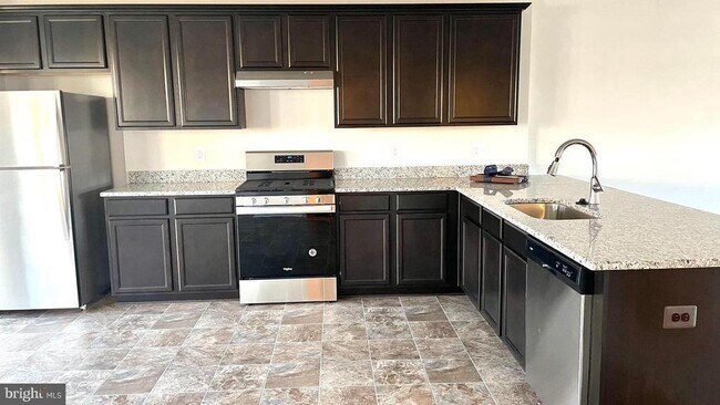 Photo - 306 Starry Way Dr