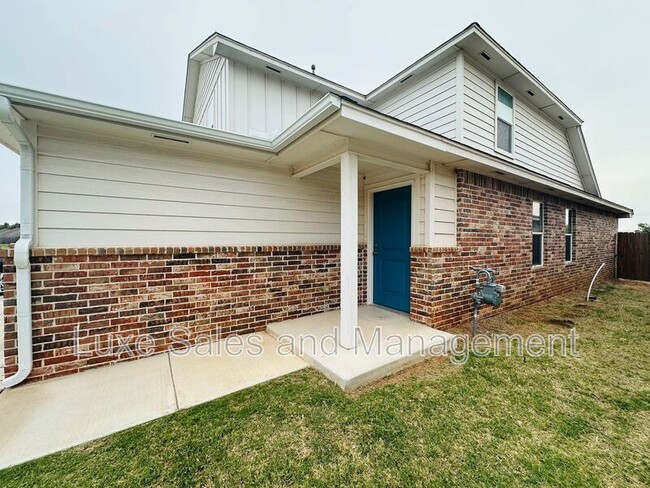 Photo - 10809 NW 119th St