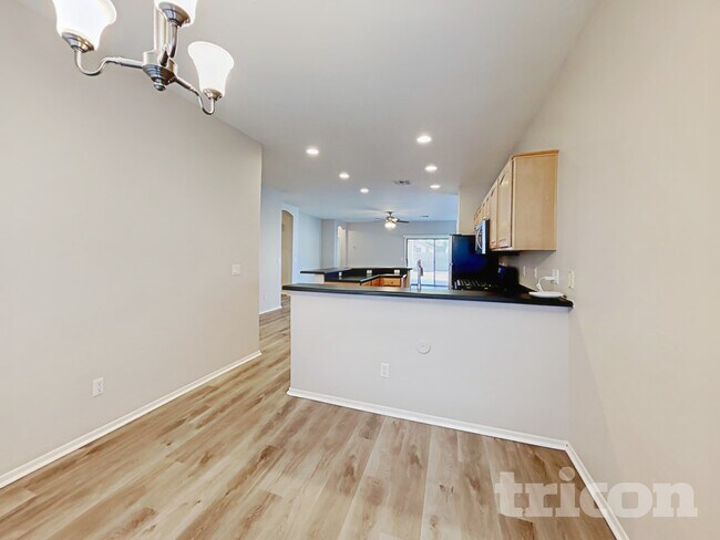 Photo - 14621 W Ventura St