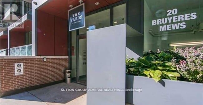 Photo - 20 Bruyeres Mews Unit 217