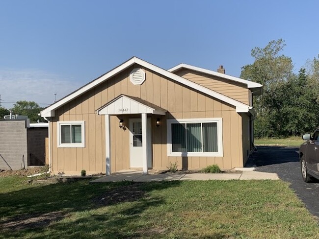Photo - 14242 S Elm St Rental