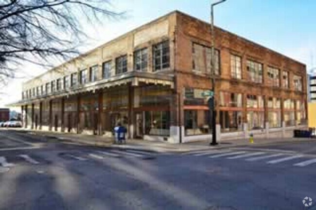 Building Photo - Knoxville Downtown living!!!  Historic Day... Rental