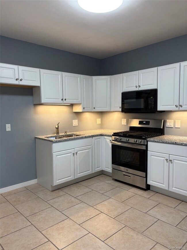 Photo - 558 Locust Ave Apartamento