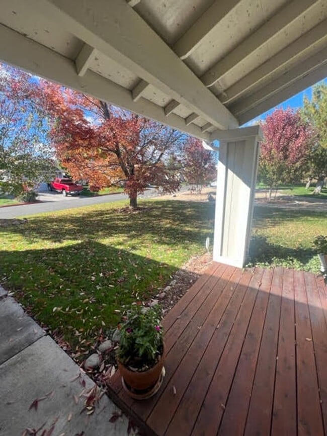 Photo - Clean Executive Rental Available Now