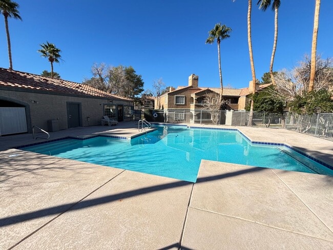 Photo - Gorgeous 1Bed/1Bath Fully Furnished 1st Floor Condo located in NW Las Vegas gated Community!
