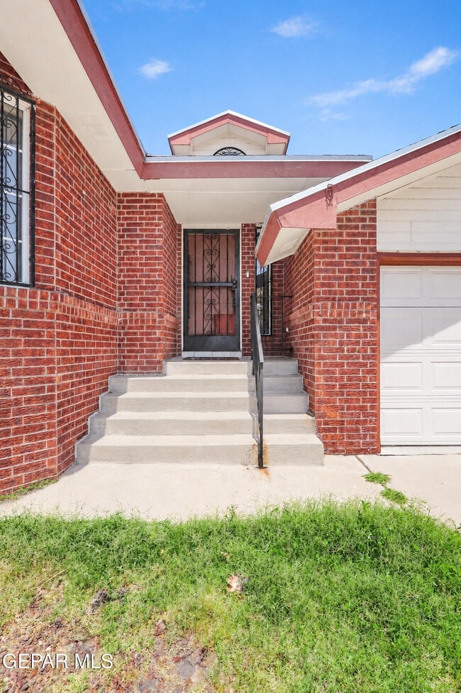 4645 Loma De Plata Dr