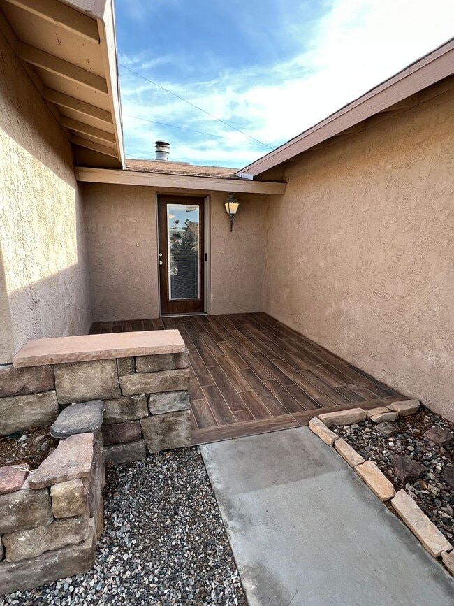 Photo - 3 Bedroom Pool Home w/Solar