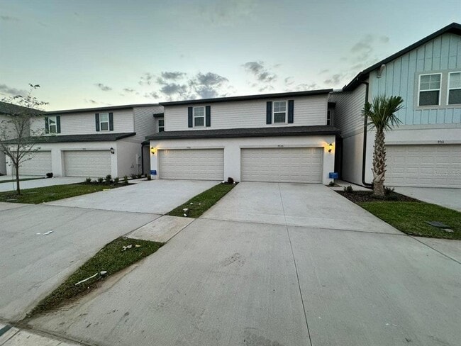 Photo - 7693 Imagination Pl