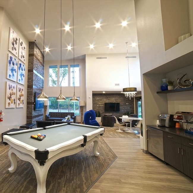 Photo - The Rockland