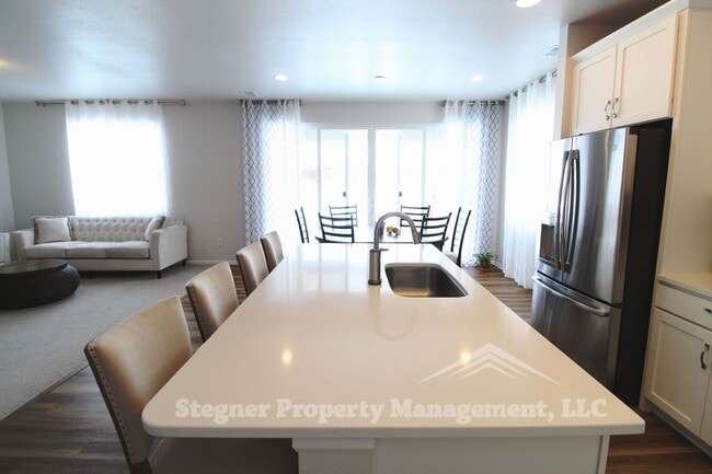 Photo - Beautiful Newer Home