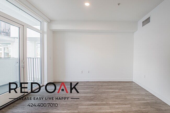 2880 James M Wood Blvd Unidad 321