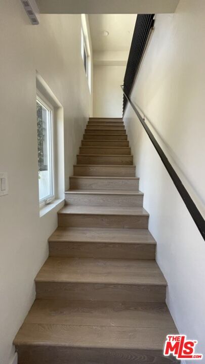 Photo - 5230 Satsuma Ave