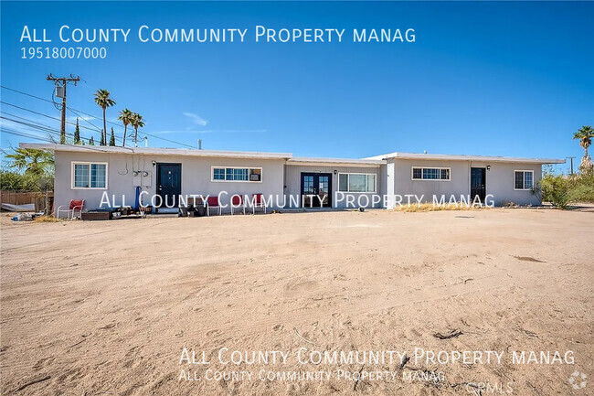 Building Photo - Move in Ready Studio in Twentynine Palms! Unit B Rental