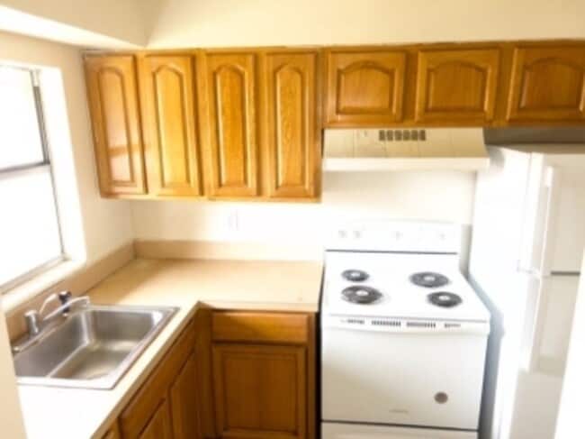 Photo - 218 S Tampa Ave Unit 8