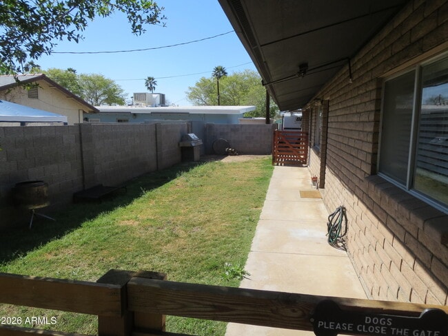 Photo - 6212 N 13th Pl