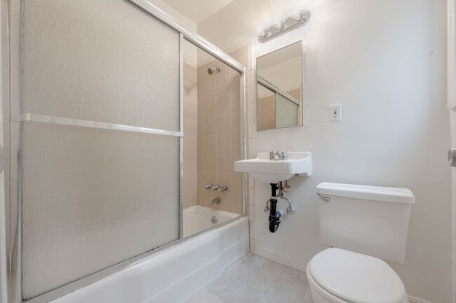 Photo - Beverly Boulevard