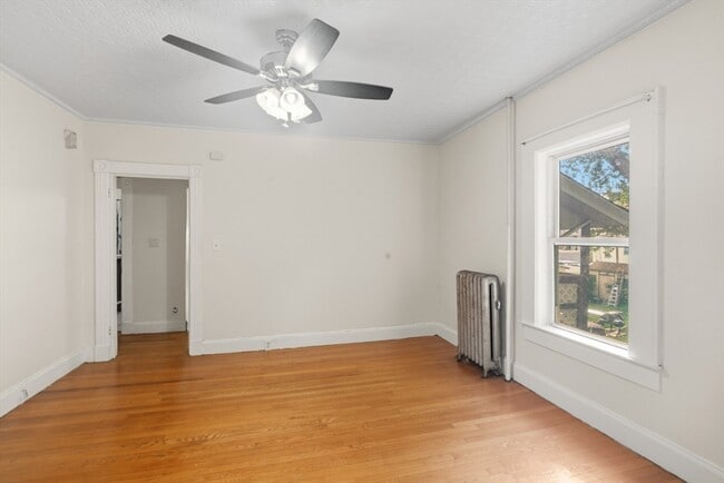 Photo - 59 Waverly St Unit 2nd