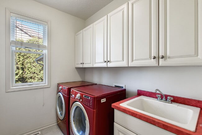 Photo - 1579 Stoneridge Cir