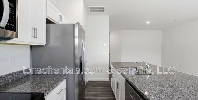 Photo - 767 Embark Cir