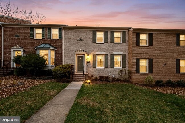 Photo - 9518 Hunt Square Ct