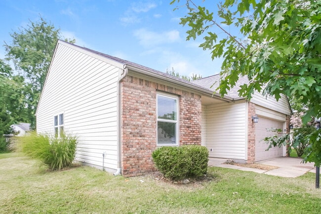 Photo - 17764 Cedarbrook Dr