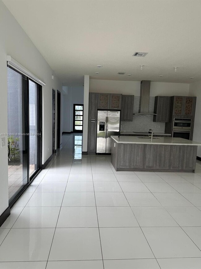 Photo - 8775 NW 159th St