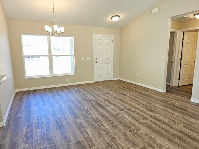 Photo - 15018 SW 48th Ave