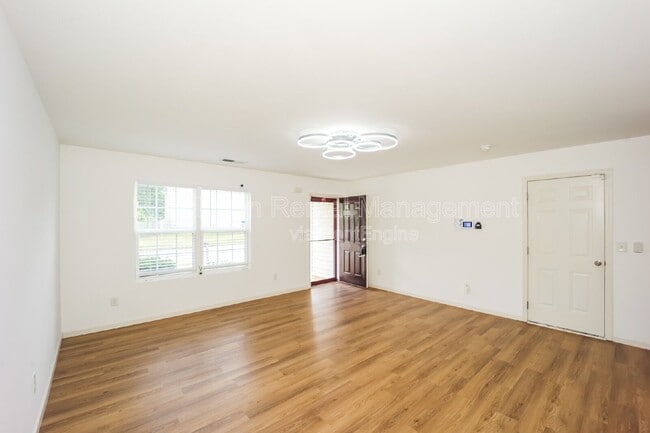 Photo - 2835 S Hills