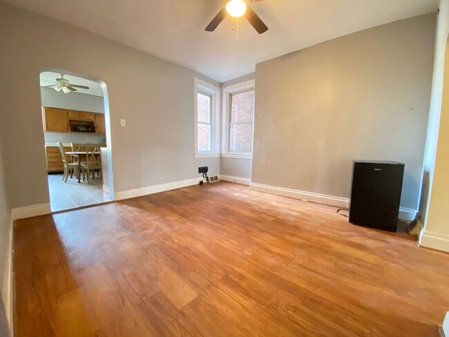 3318 Dawson St Unit WHOLE HOUSE