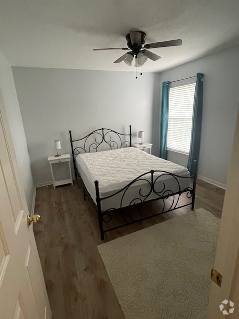 Building Photo - 904 Pondview Ct Unit 904 B Rental
