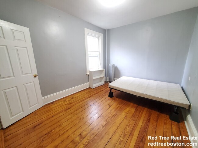 Photo - 846 Huntington Ave Unit 3