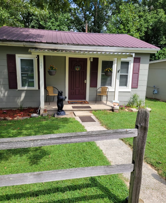 Photo - 123 N Mapleton Dr