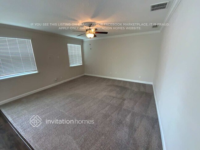 Photo - 7107 Emsley Cir