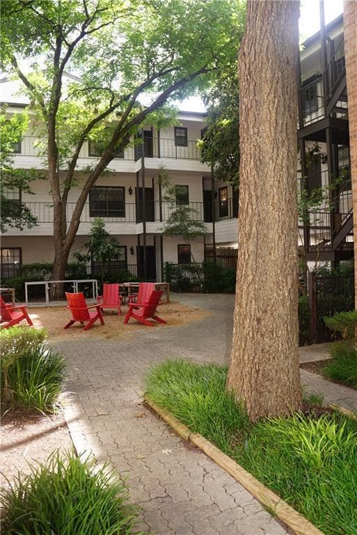 Photo - 203 E 31st St Unit 103