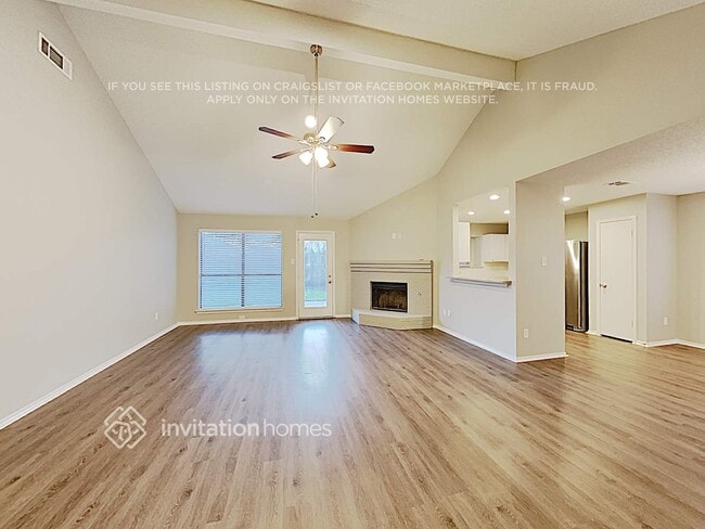 Photo - 1213 Colony St