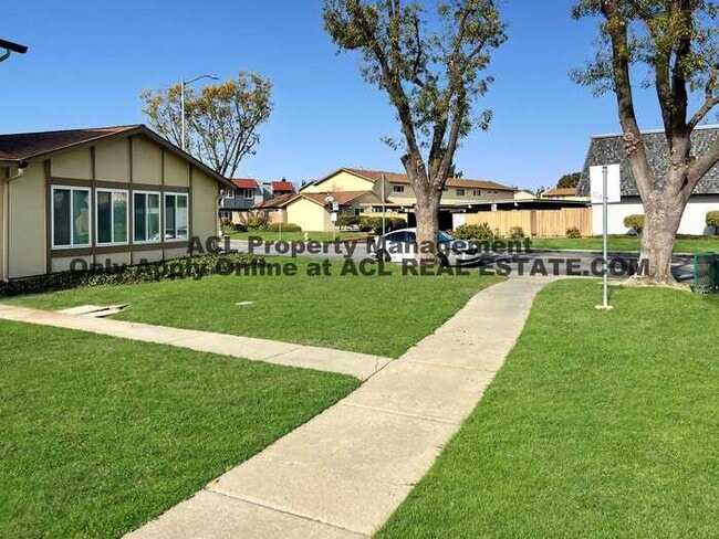 Photo - Spacious, Centrally Located 4 Bedroom 3 Bathroom Home