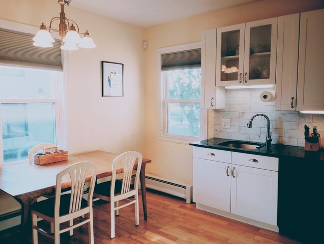 Kitchen - 28 Robbins St Unit 2