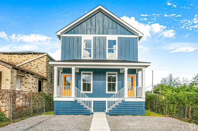 Building Photo - 1838 Egania St Rental