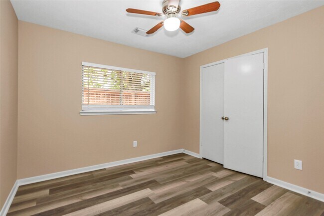 Photo - 8235 Alabaster Dr