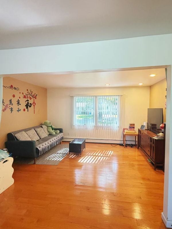 Photo - 38 Jonas Blvd Unit 1 Floor